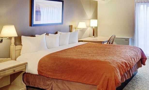 Thompson'S Best Value Inn & Suites Екстериор снимка